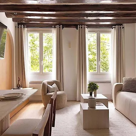 Refurbished - 2br6p - Chatelet 2* Paris